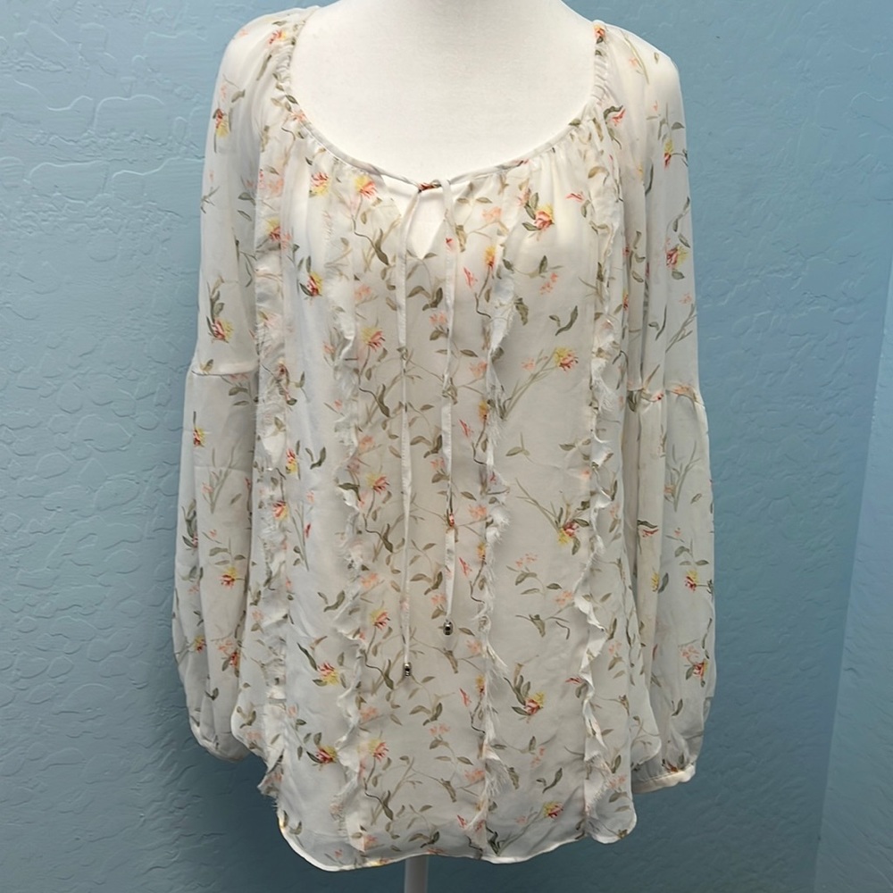 White House Black Market shirt size 6
